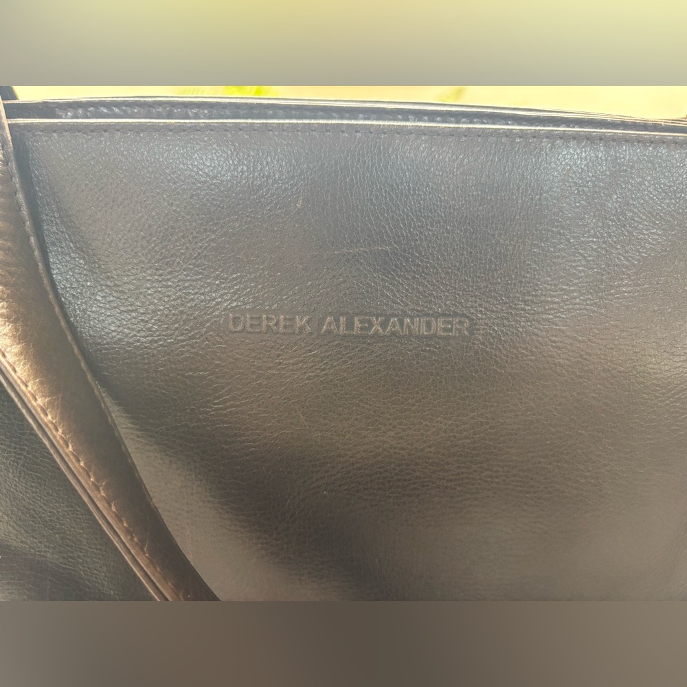 Derek Alexander Leather Purse - Picture 15 of 16